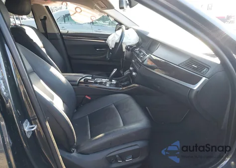 2015 BMW 528I xDrive z USA, uszkodzony, nr VIN WBA5A7C56FD621941